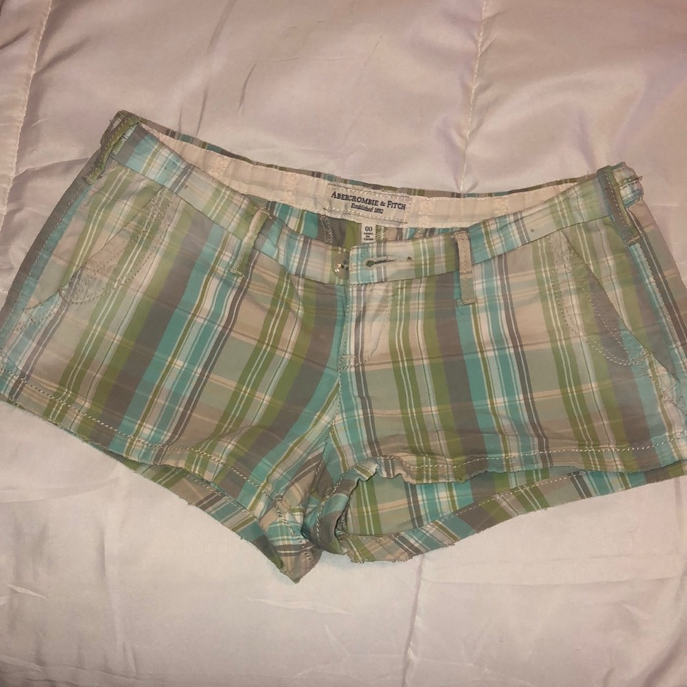 Short shorts